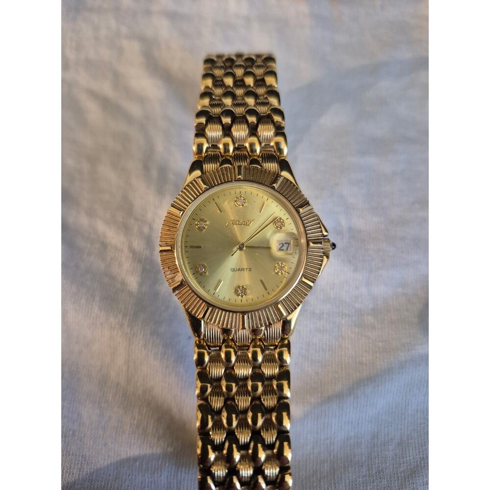 Vintage Xavier Women’s Dress watch Gold Tone Wristwatch W/Date,